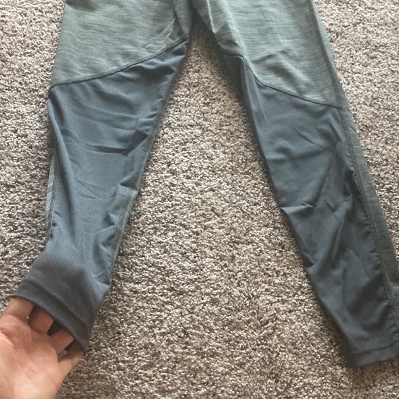 Nike workout pants - Picture 5 of 6